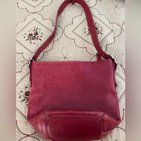 Coach Vintage Leather Legacy Shoulder Bag - Picture 1 of 3